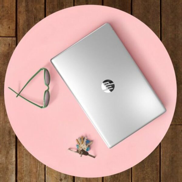 Laptop HP 9A2F7EA 17" Intel Core i3 8 GB RAM 512 GB SSD - obrazek 7
