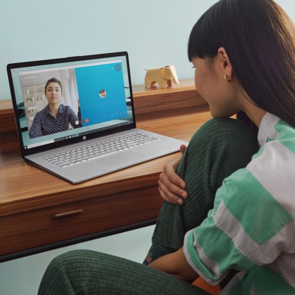 Laptop HP 9P521UA 17,3" Intel Core I3-1215U 8 GB RAM 256 GB SSD (Odnowione A+) - obrazek 7