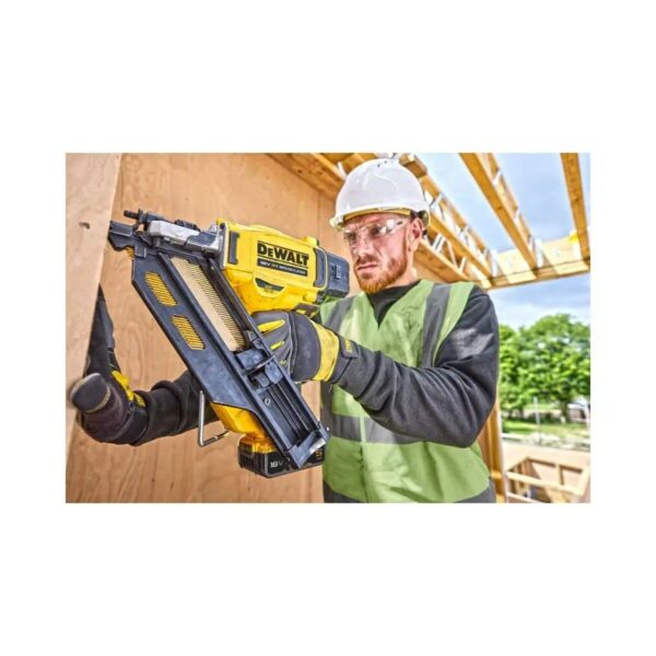 Zszywacz Dewalt DCN930N-XJ 18 V - obrazek 4