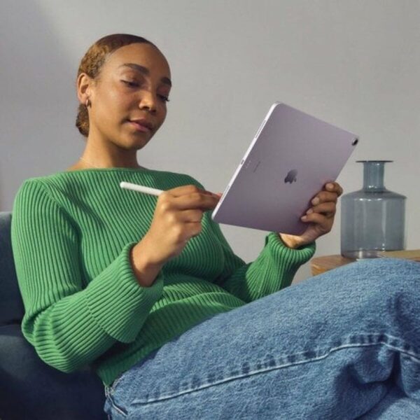 Tablet Apple iPad Air 2024 M2 8 GB RAM 128 GB Szary - obrazek 4