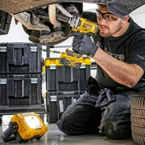 Światło robocze Dewalt DCL077-XJ - obrazek 3