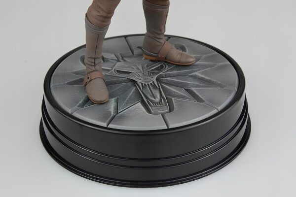 Wiedźmin 3 figurka figurka Heralta z Rivii 25 cm kolekcjonerska figurka z gry The Witcher do dekoracji i kolekcji - obrazek 5