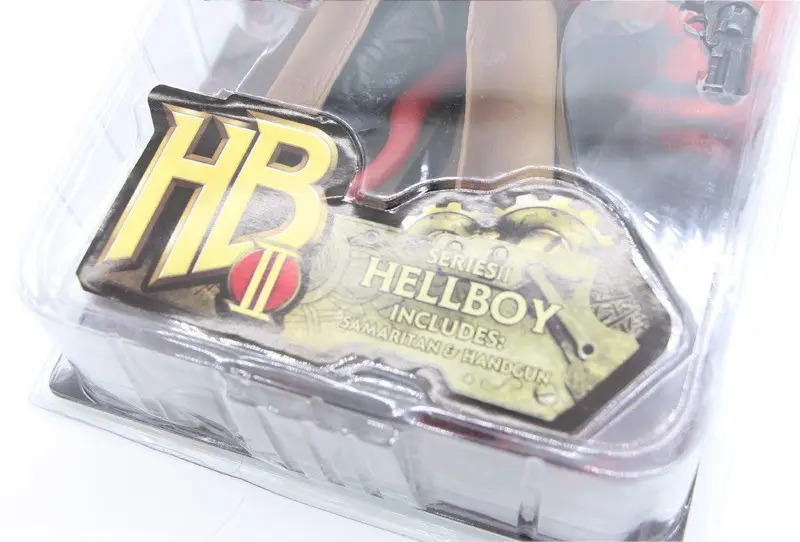 Figurka Hellboy Ron Pearlman 18cm ruchoma Hellboy 2 - obrazek 10