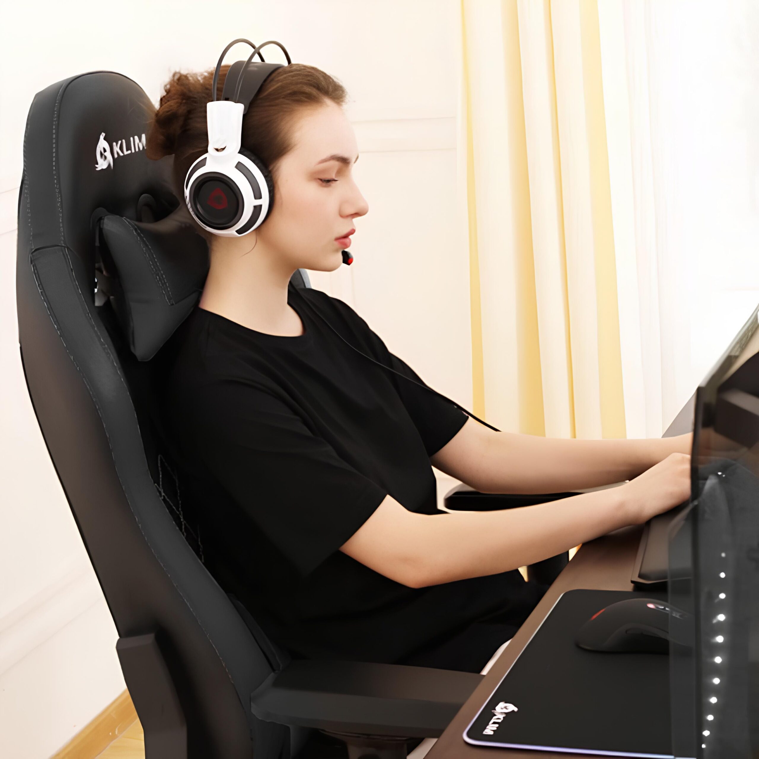 UŻYWANY Fotel gamingowy KLIM Esports do 150 kg, czarny fotel biurowy - obrazek 3