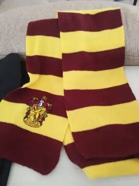 Szalik Harry Potter Gryffindor 180x16 cm ciepły szalik dla fanów serii o młodym czarodzieju - obrazek 4